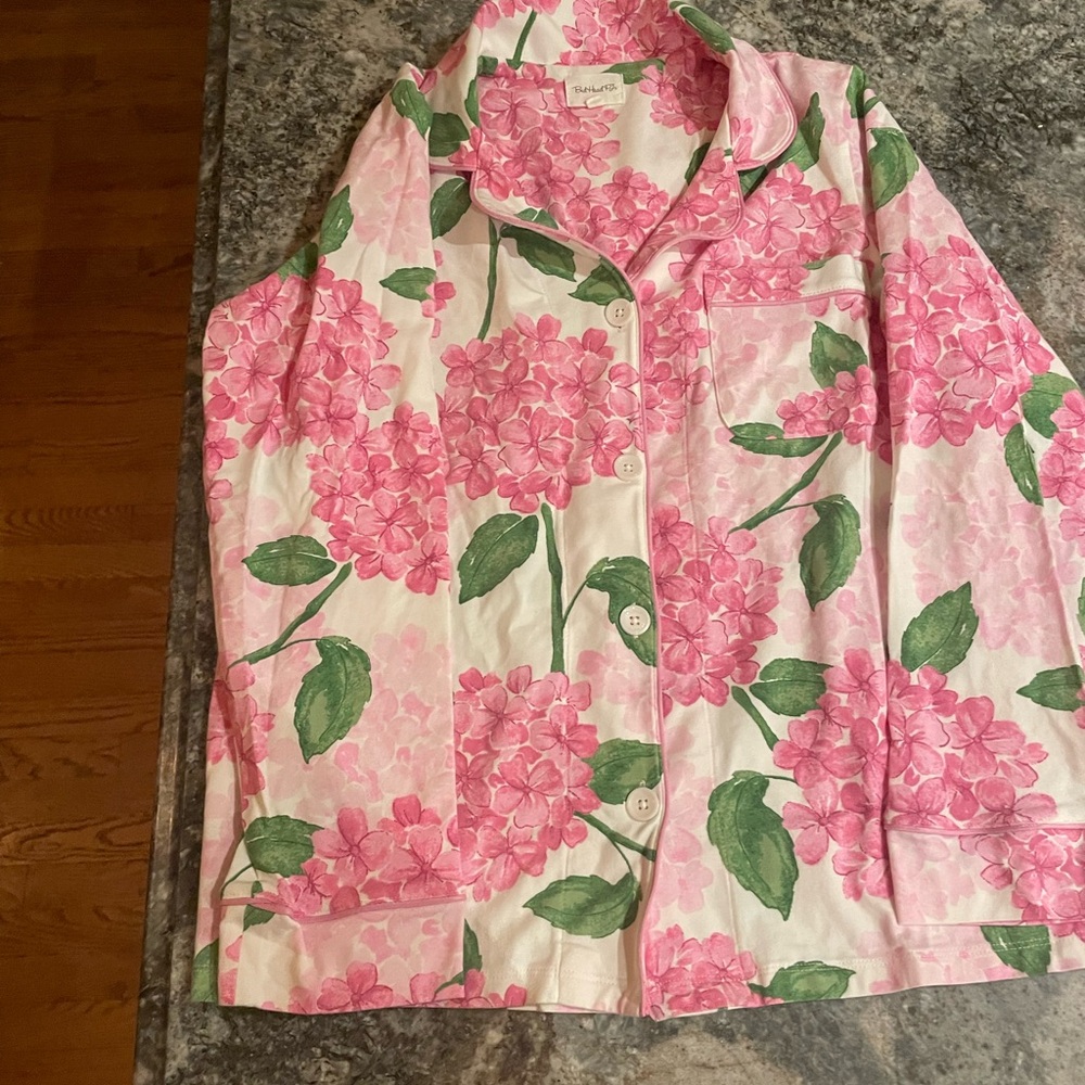 BedHead Pink & Green Hydrangea Floral Cotton Pajama Top
